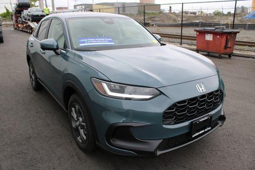 Pearl 2026 Honda HR-V LX