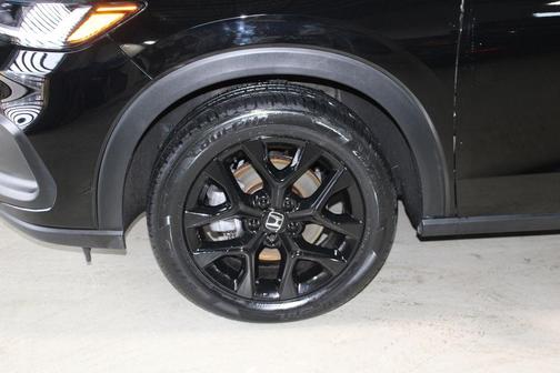 Crystal Black Pearl 2023 Honda HR-V Sport