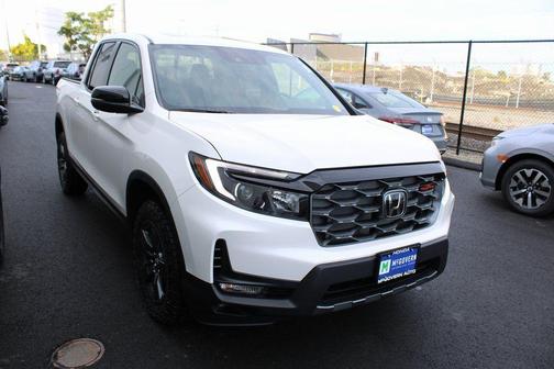 Platinum White Pearl 2026 Honda Ridgeline TrailSport