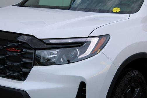 Platinum White Pearl 2026 Honda Ridgeline TrailSport