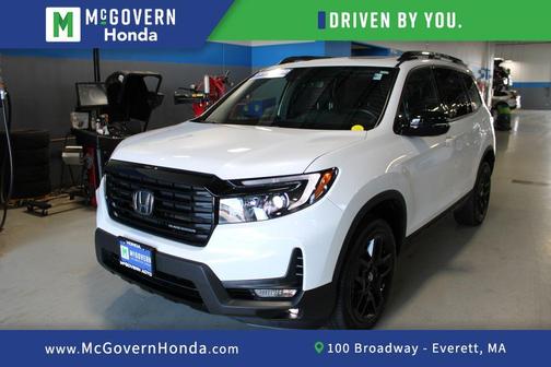 Platinum White Pearl 2024 Honda Passport Black Edition