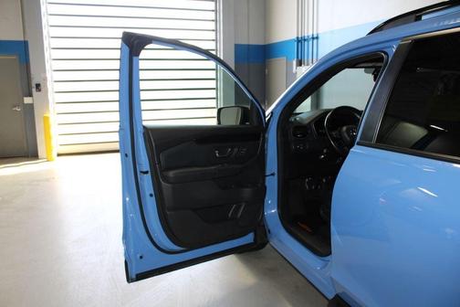 Sky 2025 Honda Pilot TrailSport