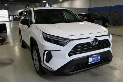 2025 Toyota RAV4 LE