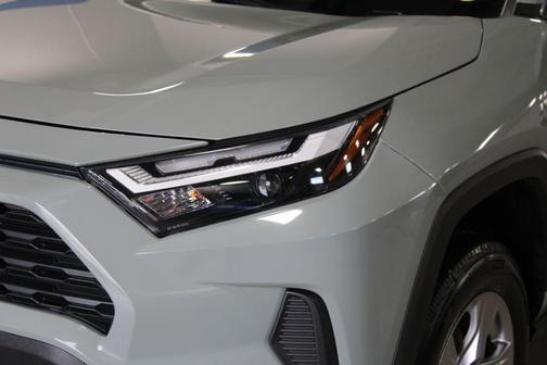 Magnetic Gray Metallic 2022 Toyota RAV4 XLE