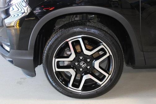 2023 Honda Passport Elite