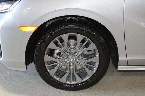 Solar Silver Metallic 2026 Honda Odyssey Touring