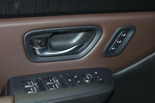 Crystal Black Pearl 2024 Honda Pilot Elite
