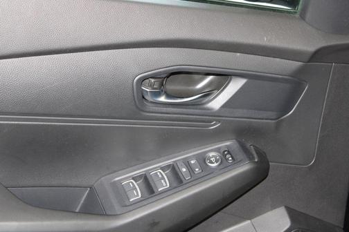 Crystal Black Pearl 2023 Honda Accord LX