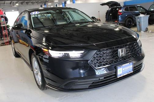 Crystal Black Pearl 2023 Honda Accord LX