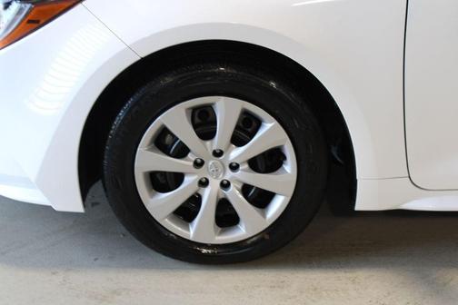 Ice 2024 Toyota Corolla LE