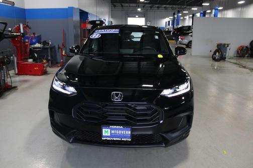 Crystal Black Pearl 2023 Honda HR-V Sport