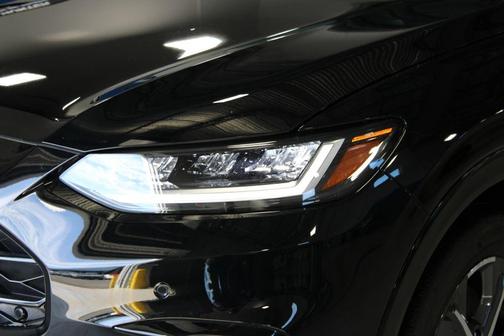 Crystal Black Pearl 2023 Honda HR-V EX-L