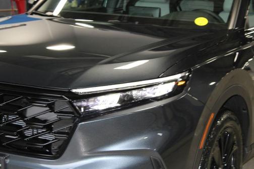 Meteorite Gray Metallic 2026 Honda CR-V Hybrid Sport Touring