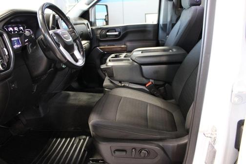 Summit White 2022 GMC Sierra 2500 SLE
