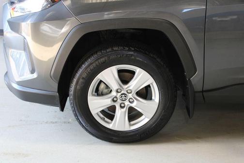 Magnetic Gray Metallic 2022 Toyota RAV4 LE