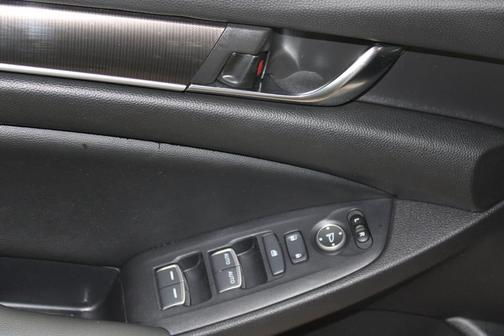 Lunar Silver Metallic 2022 Honda Accord Sport 1.5T