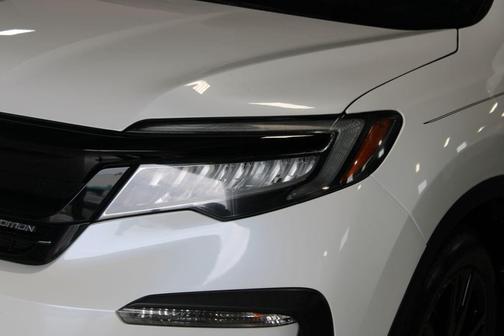 Platinum White Pearl 2021 Honda Pilot Black Edition