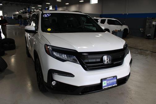 Platinum White Pearl 2021 Honda Pilot Black Edition