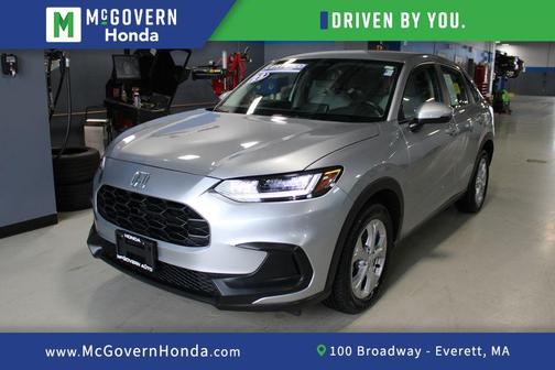 Lunar Silver Metallic 2023 Honda HR-V LX