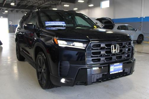 Crystal Black Pearl 2026 Honda Pilot Sport