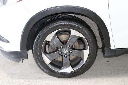 White Orchid Pearl 2018 Honda HR-V EX
