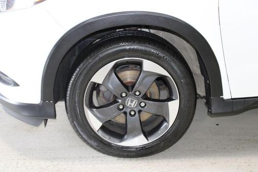 White Orchid Pearl 2018 Honda HR-V EX