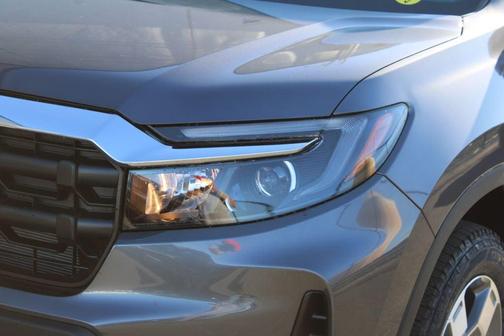 Modern Steel Metallic 2026 Honda Ridgeline RTL