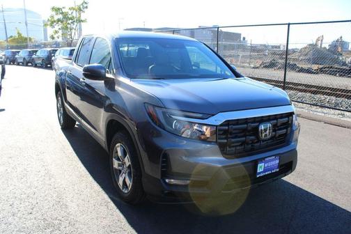 Modern Steel Metallic 2026 Honda Ridgeline RTL