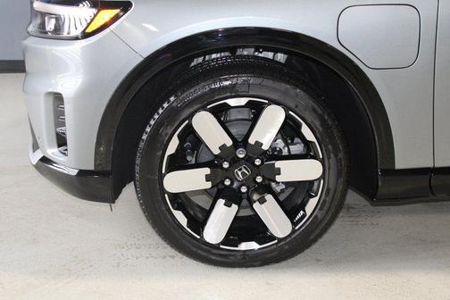 Mercury Silver Metallic 2026 Honda Prologue Elite