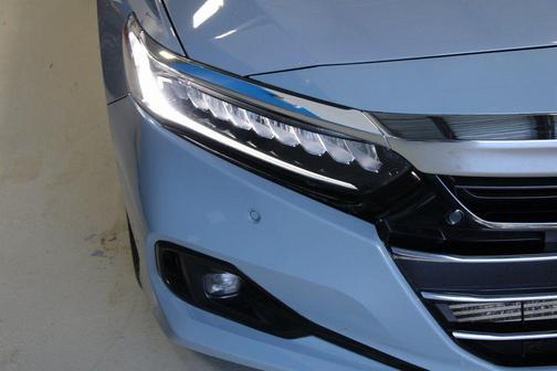 Sonic Gray Pearl 2021 Honda Accord Touring 2.0T