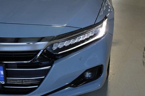Sonic Gray Pearl 2021 Honda Accord Touring 2.0T