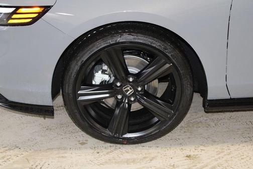 Urban Gray Pearl 2026 Honda Accord Hybrid Sport-L