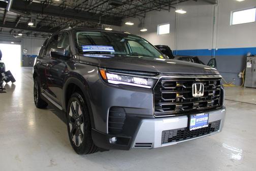 Modern Steel Metallic 2026 Honda Pilot Touring