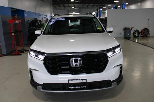 Platinum White Pearl 2024 Honda Pilot Elite