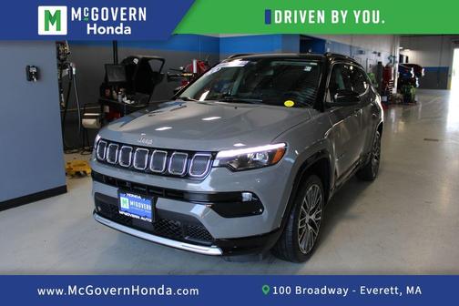 Sting Gray Clearcoat 2022 Jeep Compass Limited