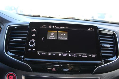 Crystal Black Pearl 2026 Honda Ridgeline RTL