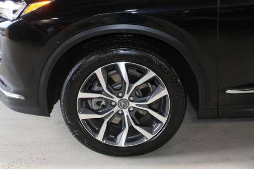 Majestic Black Pearl 2023 Acura MDX Technology