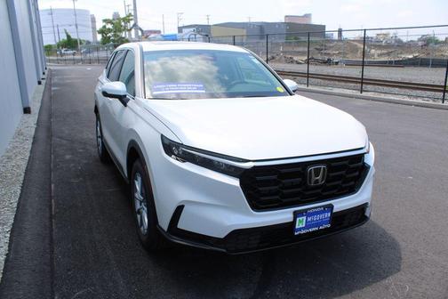 Platinum White Pearl 2026 Honda CR-V EX