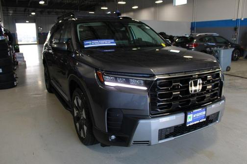 Modern Steel Metallic 2026 Honda Pilot Elite