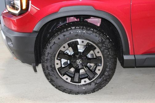 Radiant Red Metallic II 2026 Honda Passport TrailSport Elite