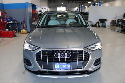 Chronos Gray Metallic 2020 Audi Q3 45 Premium