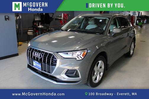Chronos Gray Metallic 2020 Audi Q3 45 Premium