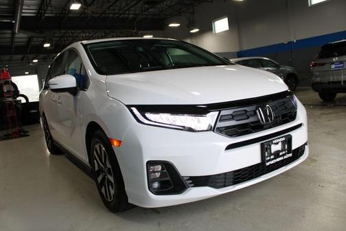 Platinum White Pearl 2025 Honda Odyssey EX-L