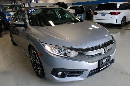 Lunar Silver Metallic 2017 Honda Civic EX-T