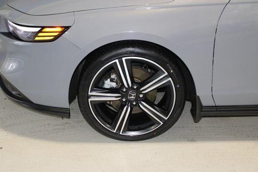 Urban Gray Pearl 2024 Honda Accord Hybrid Sport