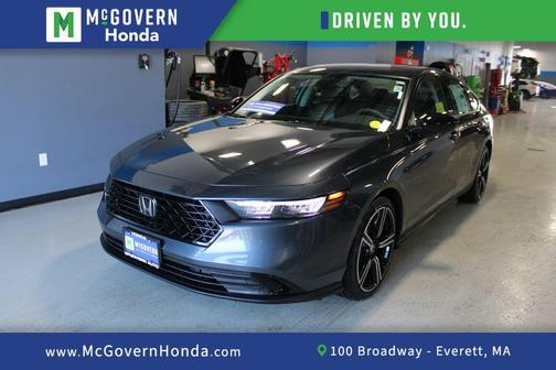 Meteorite Gray Metallic 2026 Honda Accord SE
