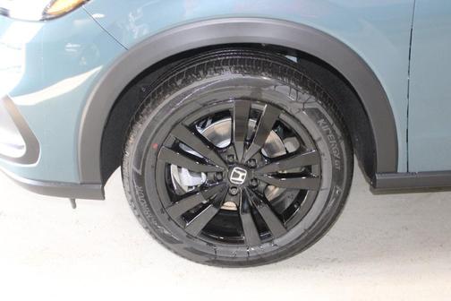 Pearl 2027 Honda HR-V Sport