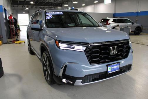 Sonic Gray Pearl 2024 Honda Pilot Touring