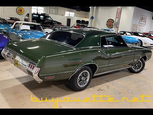 1972 Oldsmobile Cutlass Supreme Hardtop