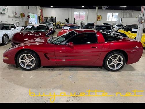 2001 Chevrolet Corvette Base